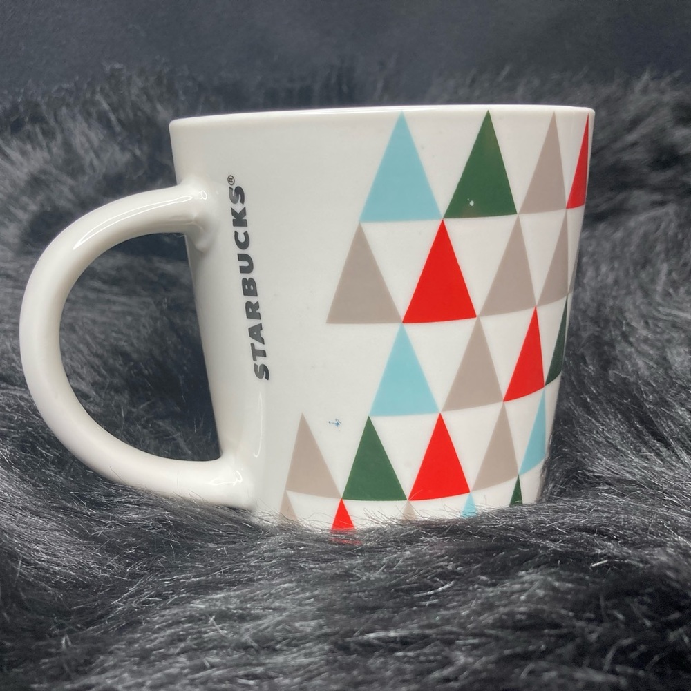 Starbucks Christmas tree holiday 14 ounce mug new!!